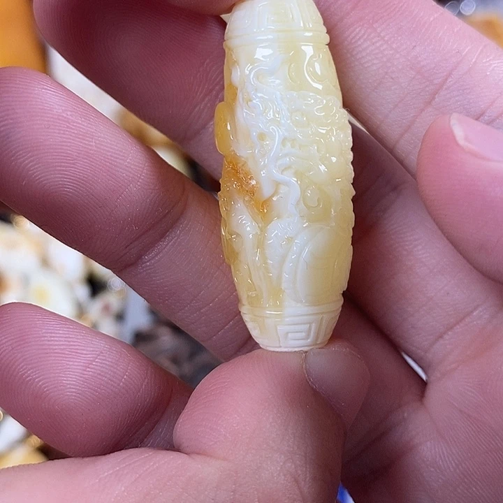 琥珀未镶嵌裸石我