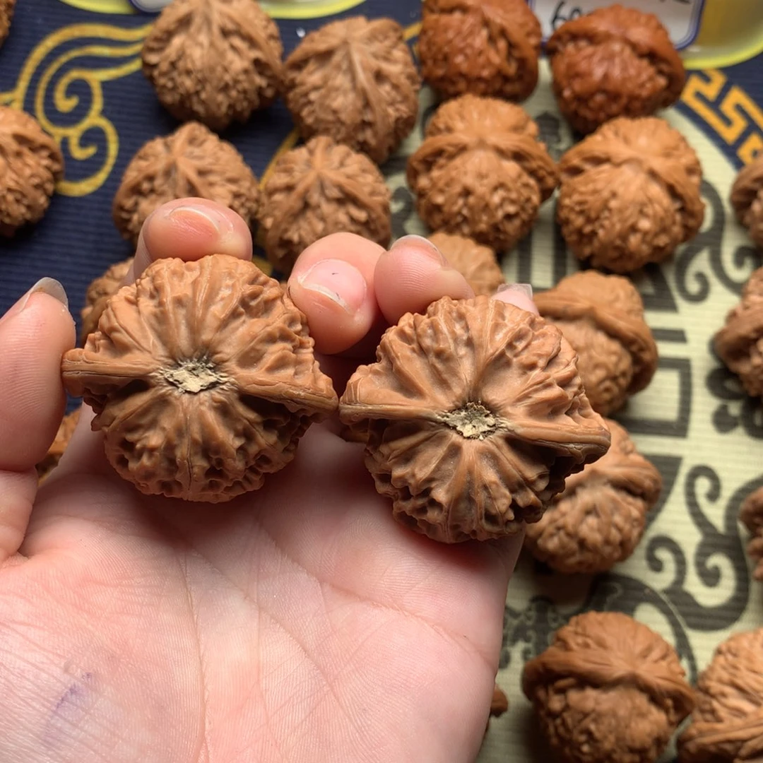 文玩核桃吊坠41全品宫灯