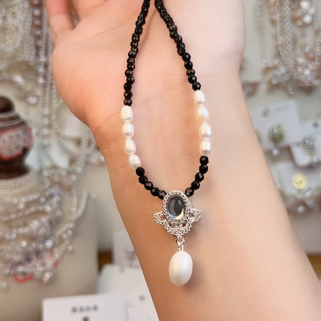 淡水珍珠银S925镶嵌颈饰