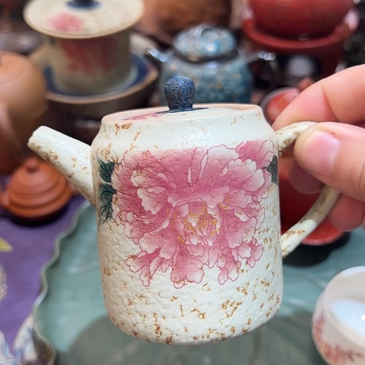 一家特色复古茶器瓷器