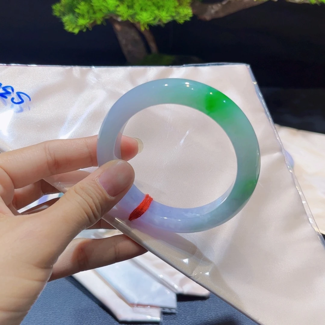 未镶嵌手镯翡翠56