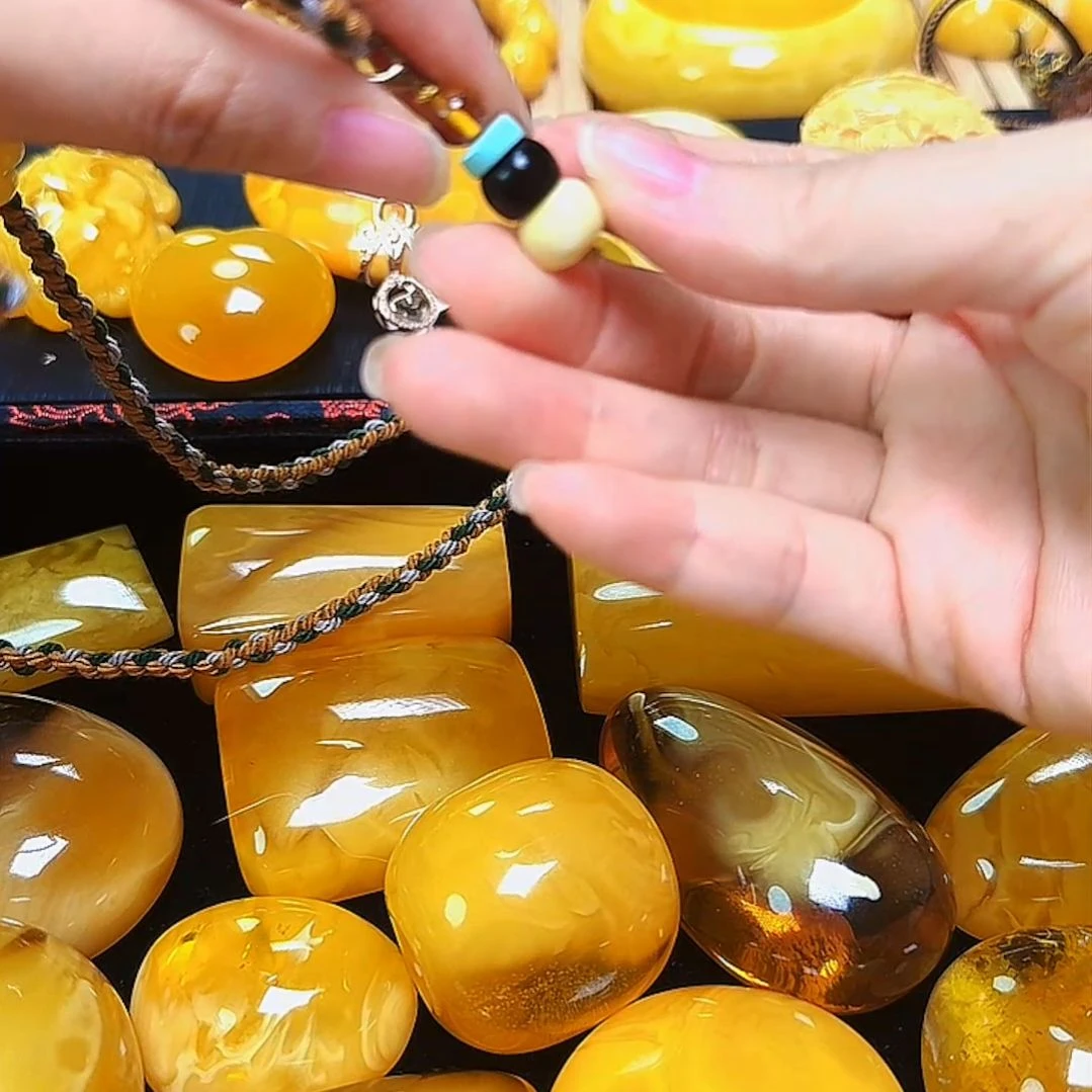 裸石琥珀未镶嵌天然蜜蜡绿松小配饰