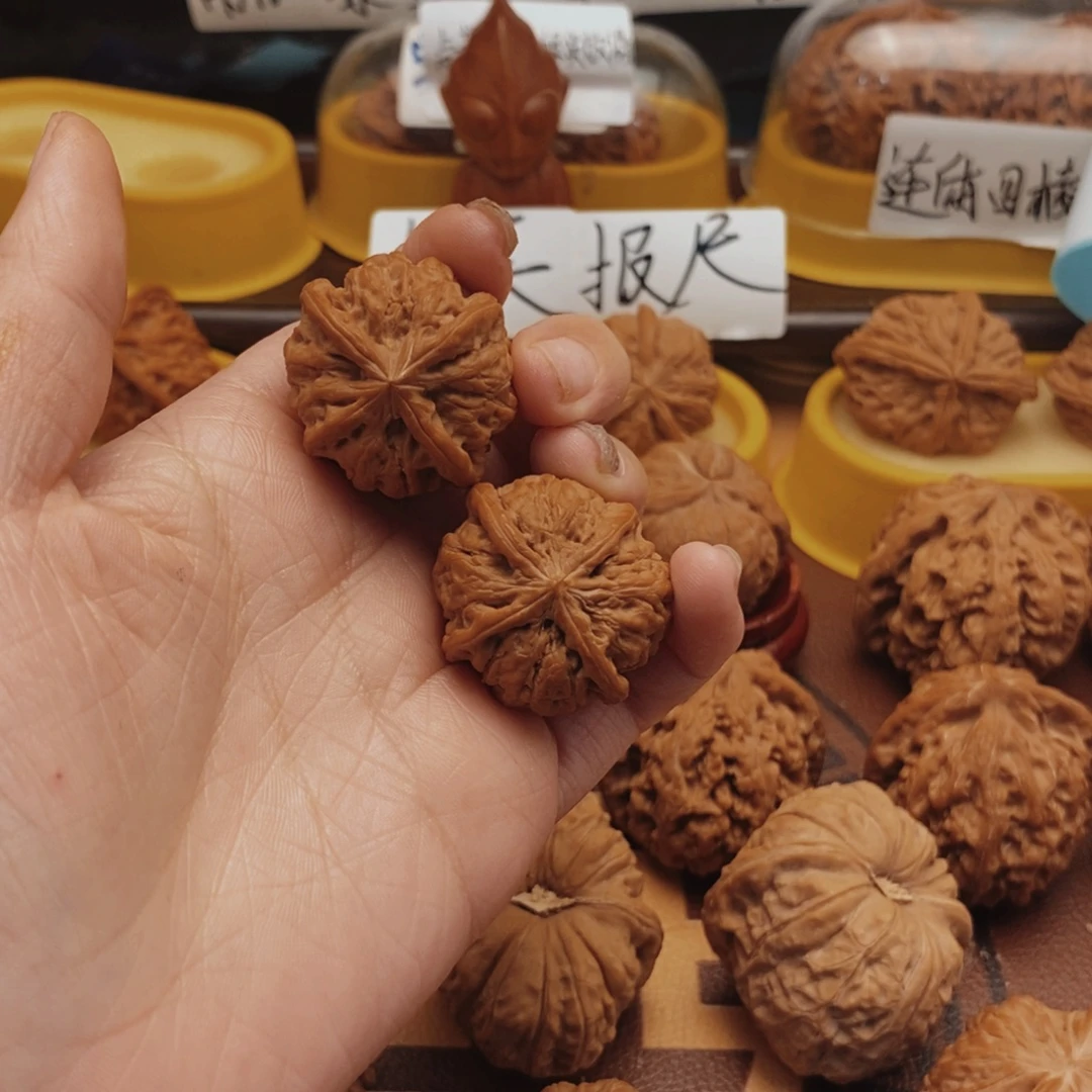 把件文玩核桃31全品雨花石四棱