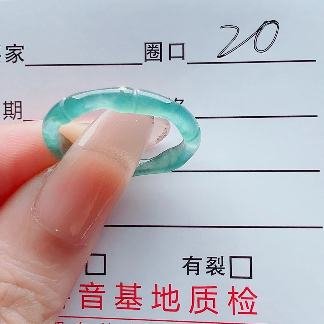 未镶嵌戒指翡翠小***?戒圈