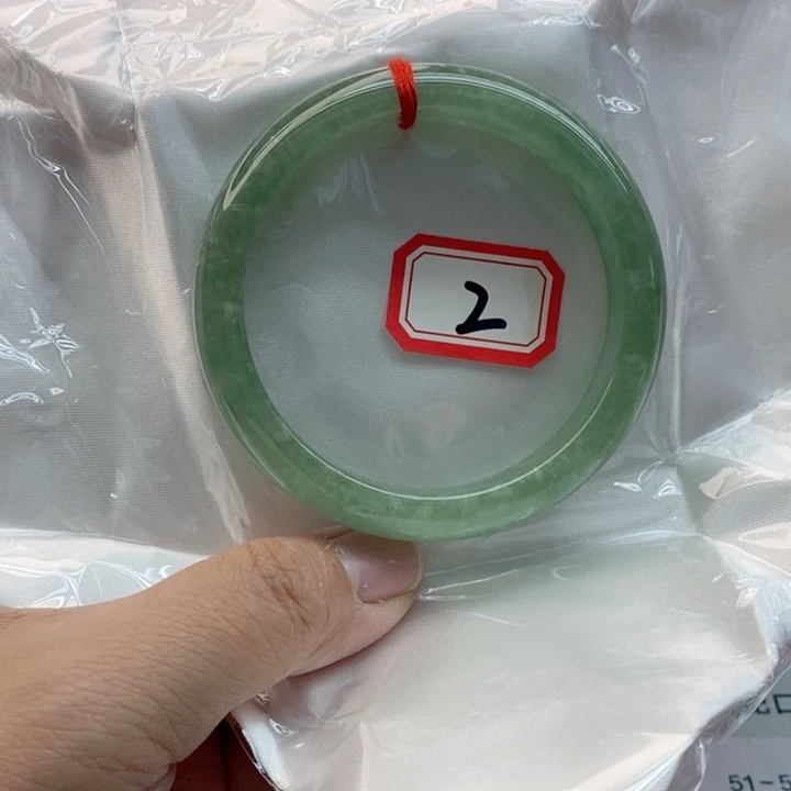 琼***暖未镶嵌手镯翡翠翡翠