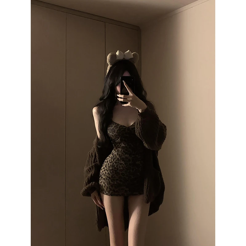 小个子性感辣妹豹纹吊带连衣裙女春季新款内搭掐腰显瘦短款包臀裙