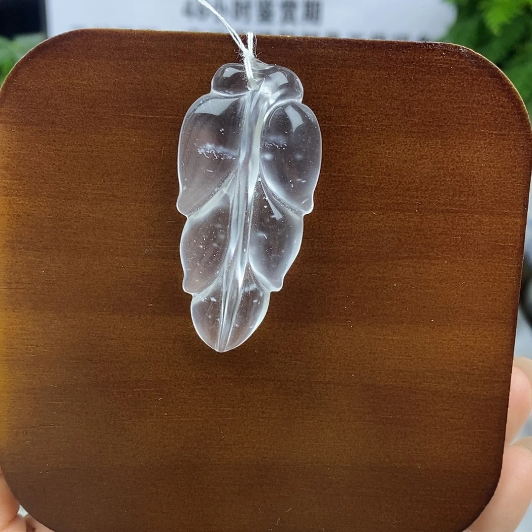 石英质玉未镶嵌颈饰冰透叶子0551