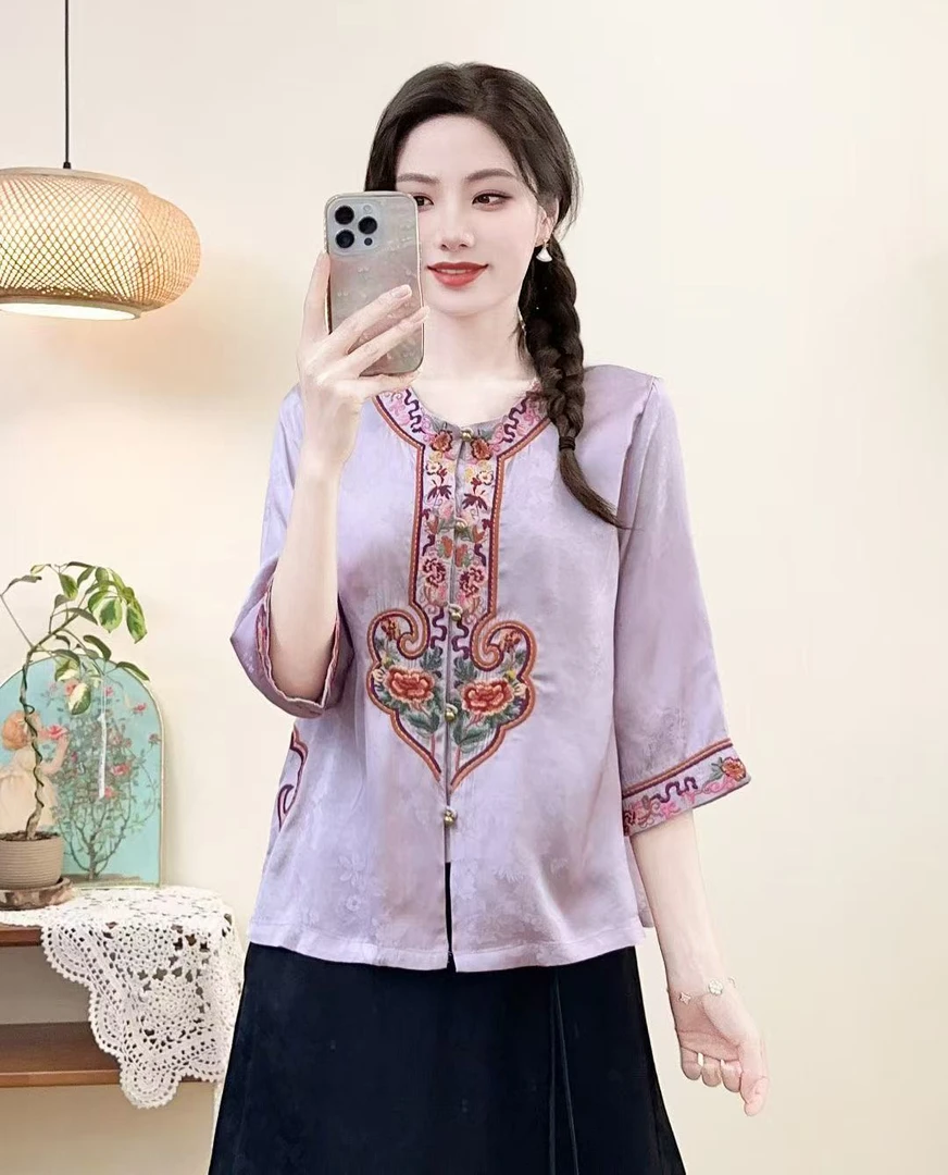 民族风夏款锻面玉如意刺绣上衣6499
