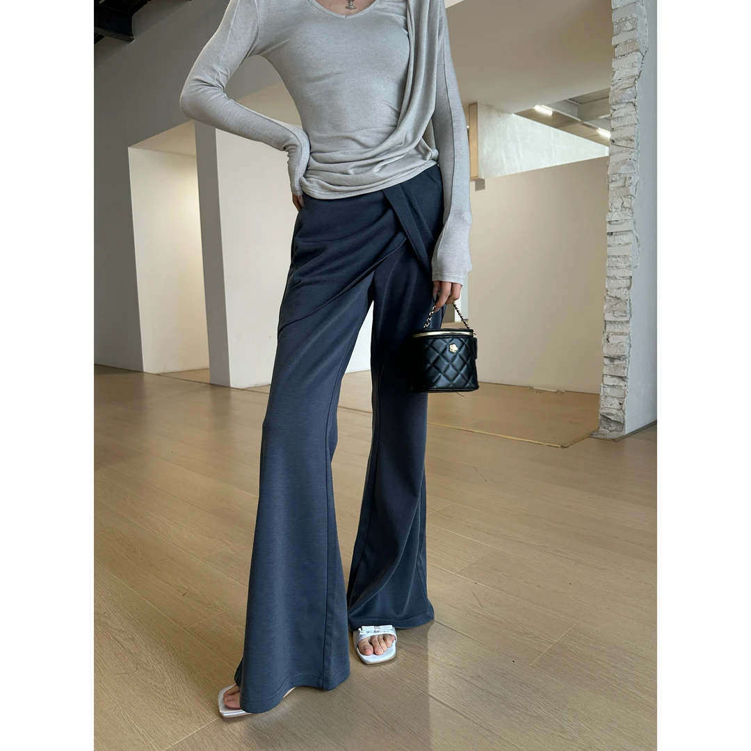 桃桃铜氨珠地雾感低腰经典微喇喇叭结构松紧腰休闲松弛感长裤宽松