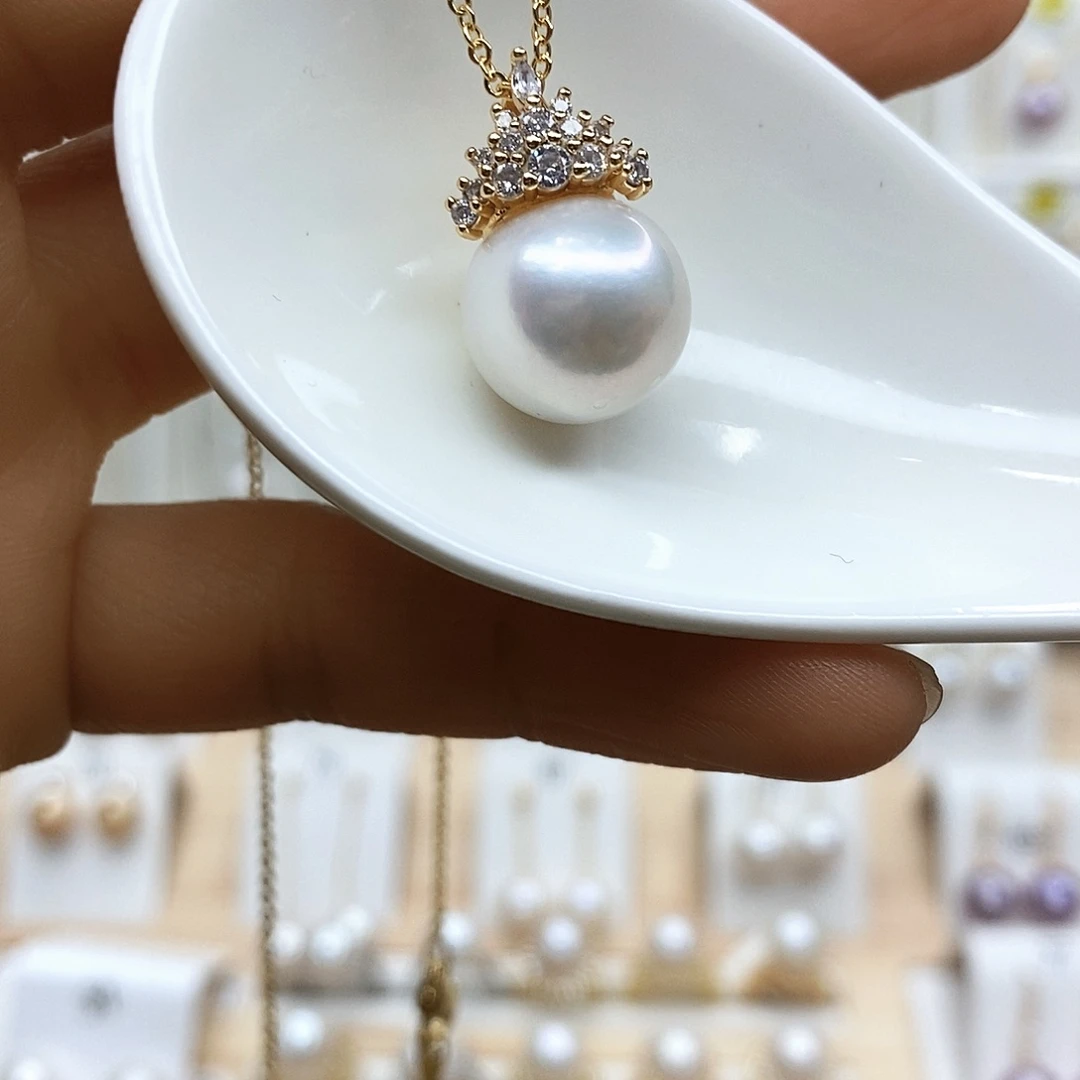 淡水珍珠颈饰合金