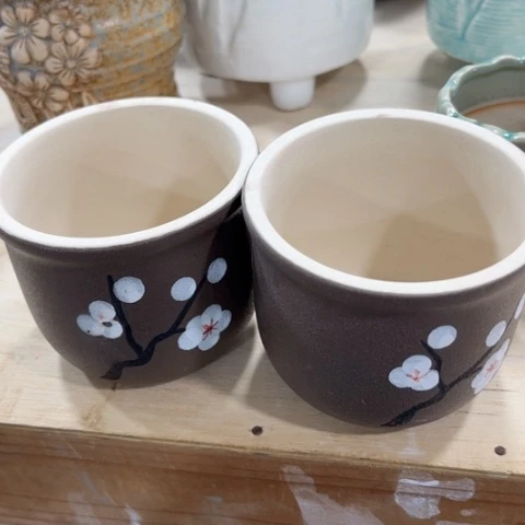 陶瓷满9元发货口径不清楚问客服谢谢