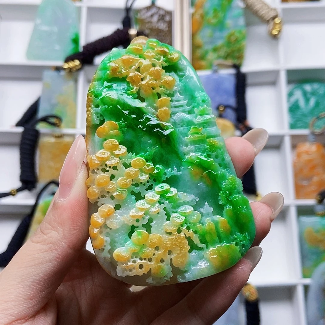 东***起定制翡翠未镶嵌天然翡翠A货