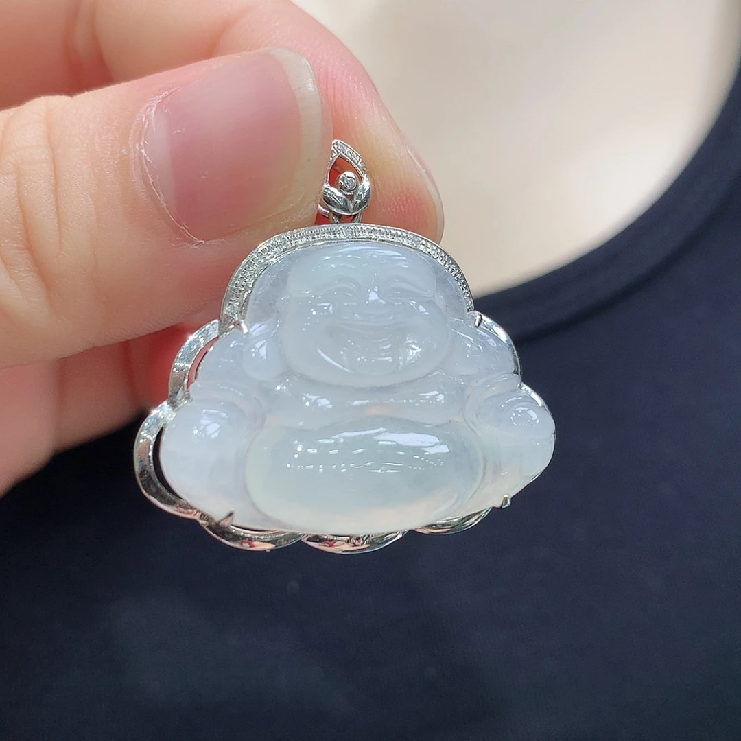 颈饰18K金镶嵌翡翠佛公