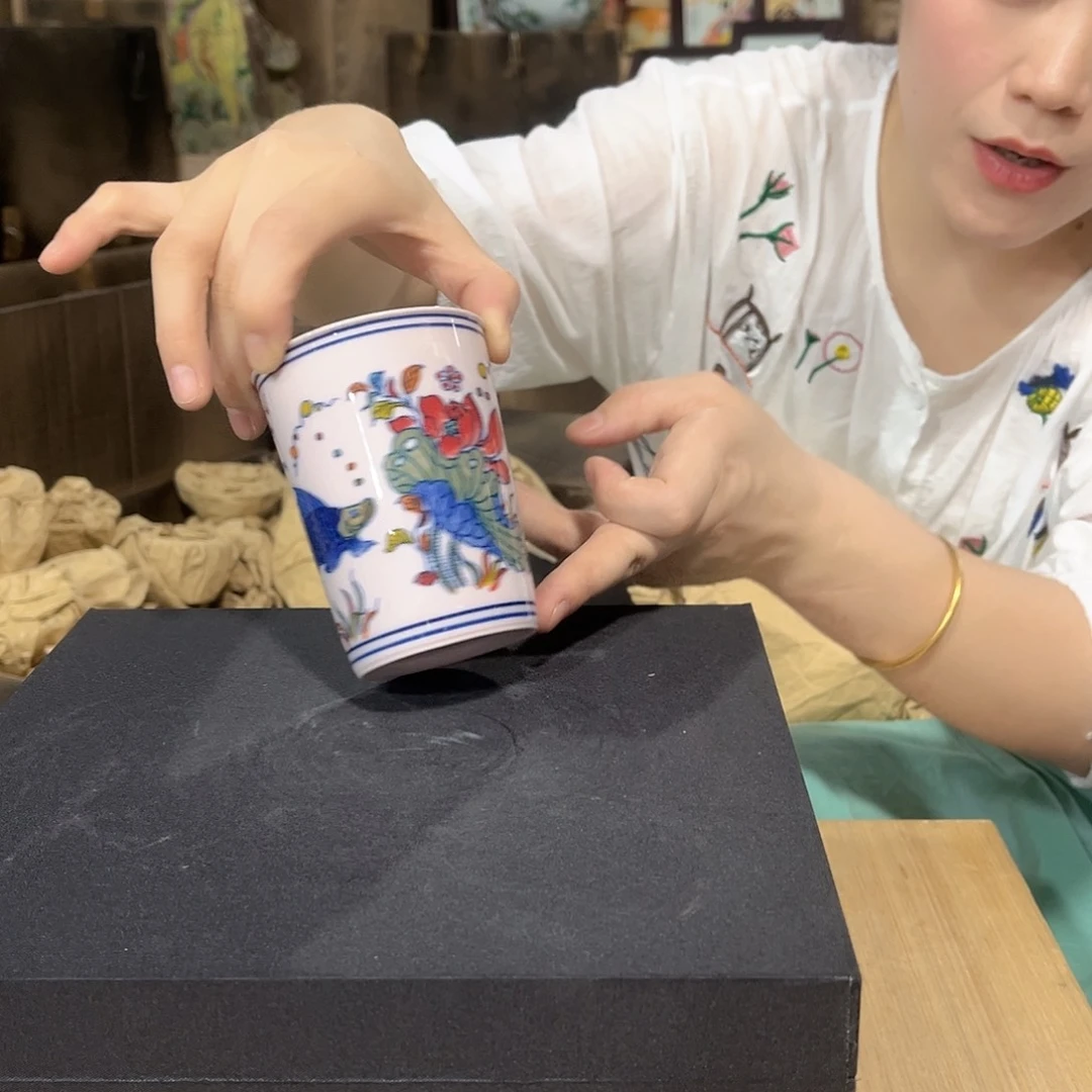 摆件//////景德镇陶瓷瓷器。红。