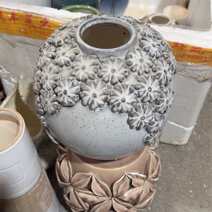 陶瓷花瓶摆件外贸出口（微瑕）