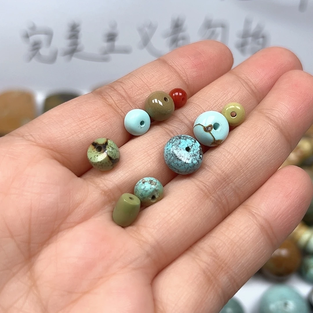 南红玛瑙未镶嵌珠宝奇石