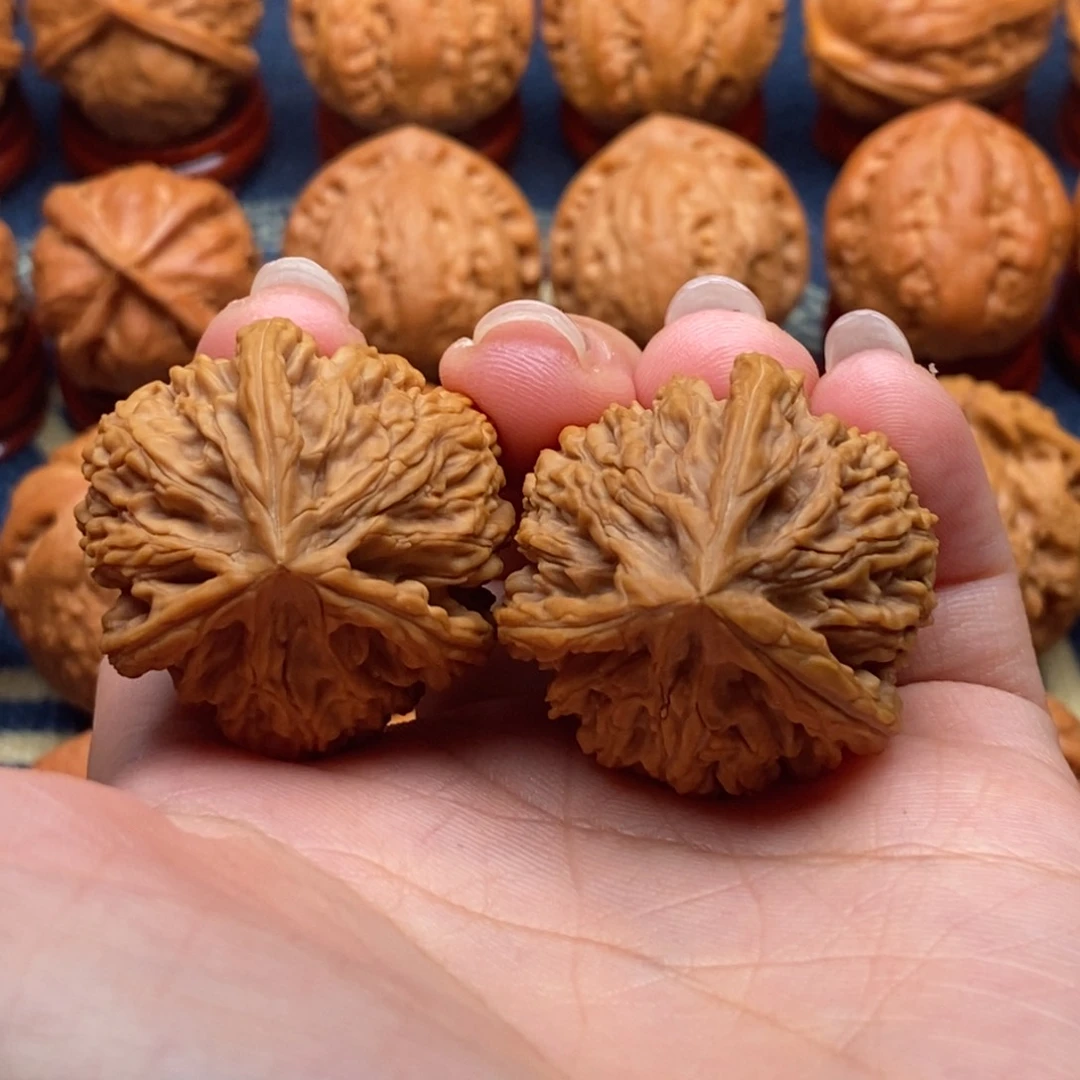 文玩核桃把件精品手捻