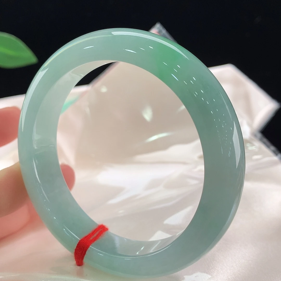 翡翠未镶嵌手镯1253