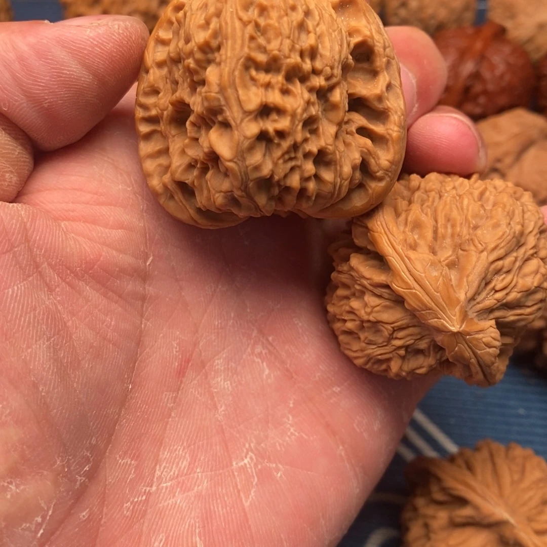 流***影把件文玩核桃南疆