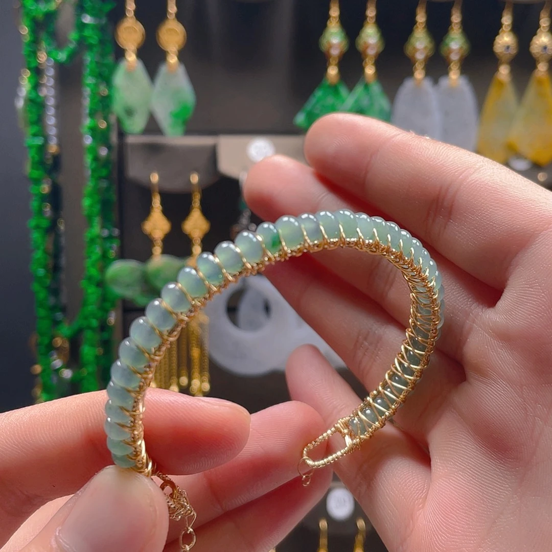 翡翠未镶嵌耳饰翡翠