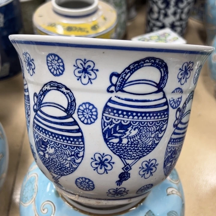 瓷片微瑕陶瓷。。。。。。。。。。。。？。。