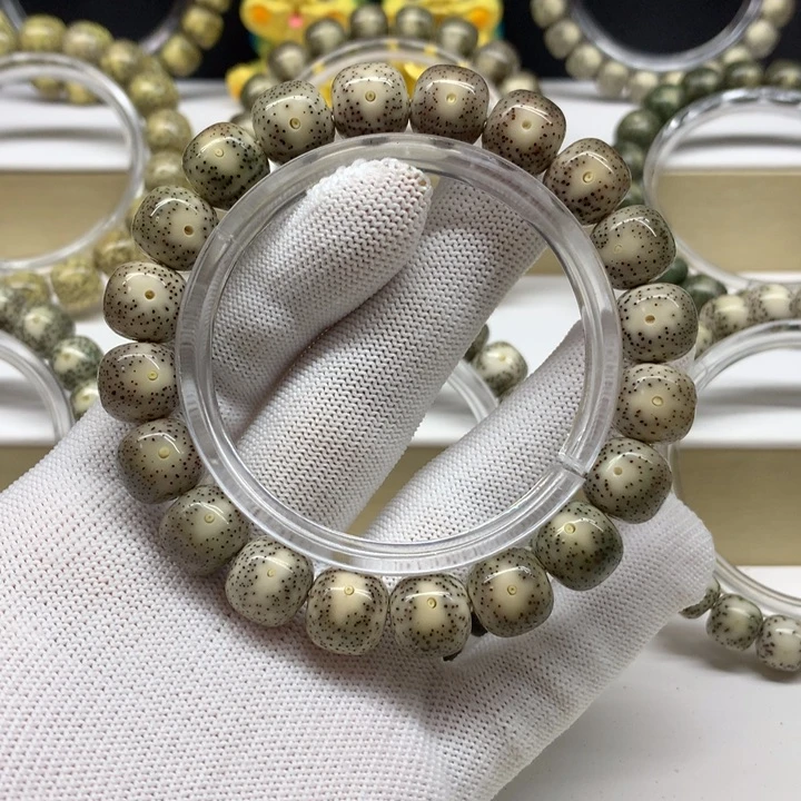 手串星月菩提12号 月留白针尖星无烟花12/11