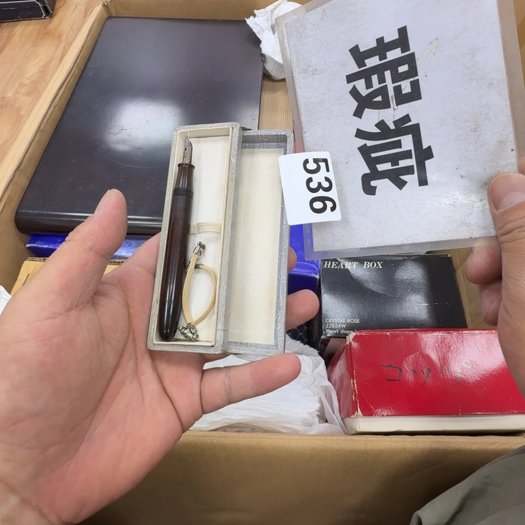 瓷片工艺品摆件瓷器摆件正能量