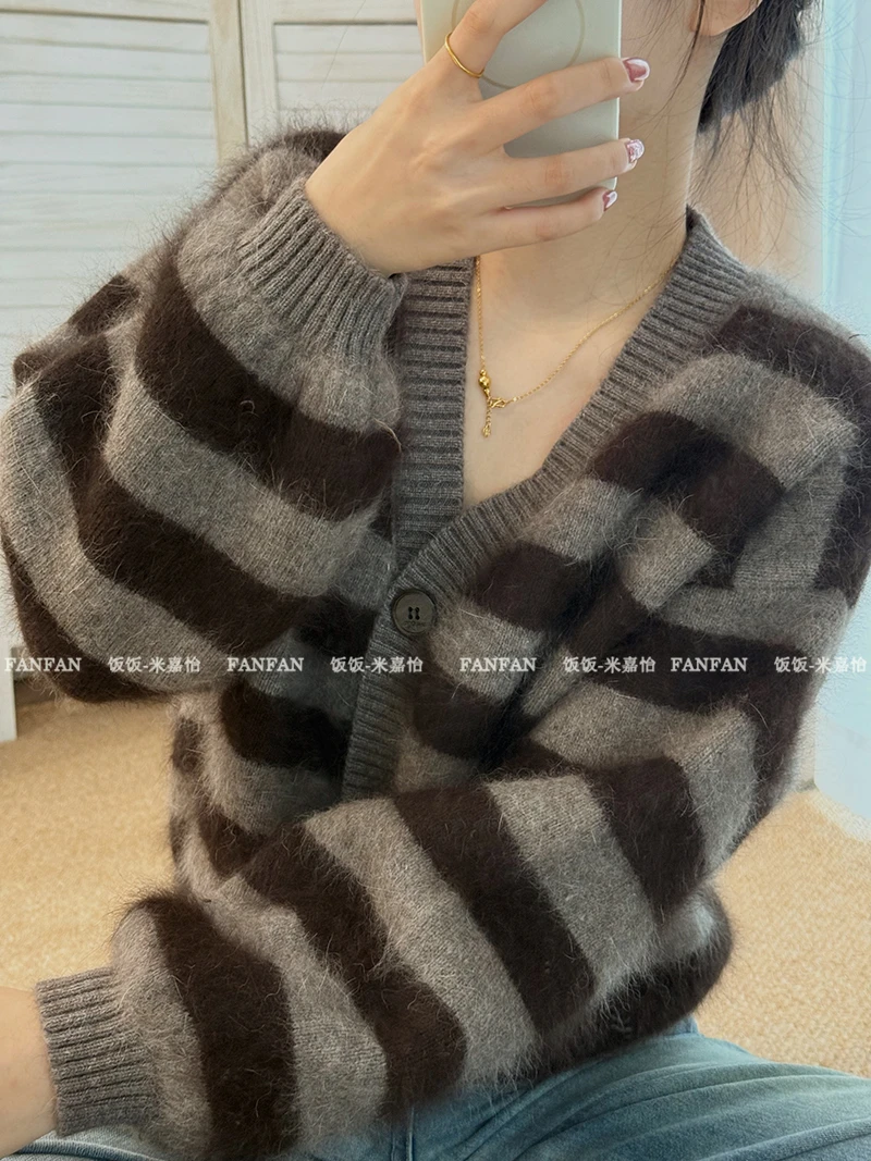 【板栗咖条纹开衫】加厚！V领宽条4粒扣针织开衫女毛衣外套