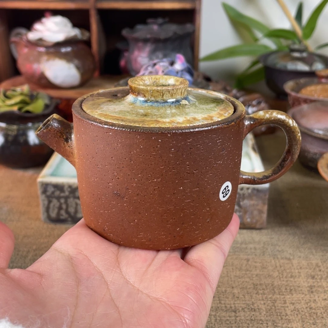 柴烧。  壶。  容量150