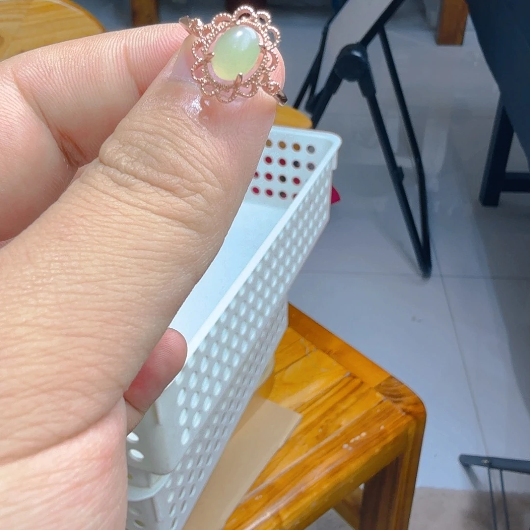 和田玉戒指银S925镀金镶嵌