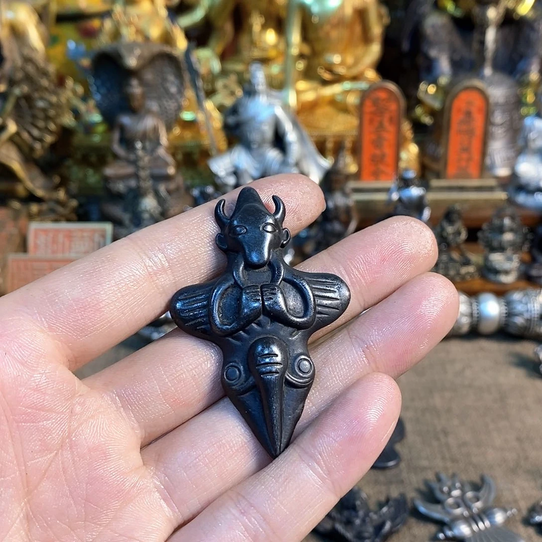 G****楠精品铜器摆件收收藏藏
