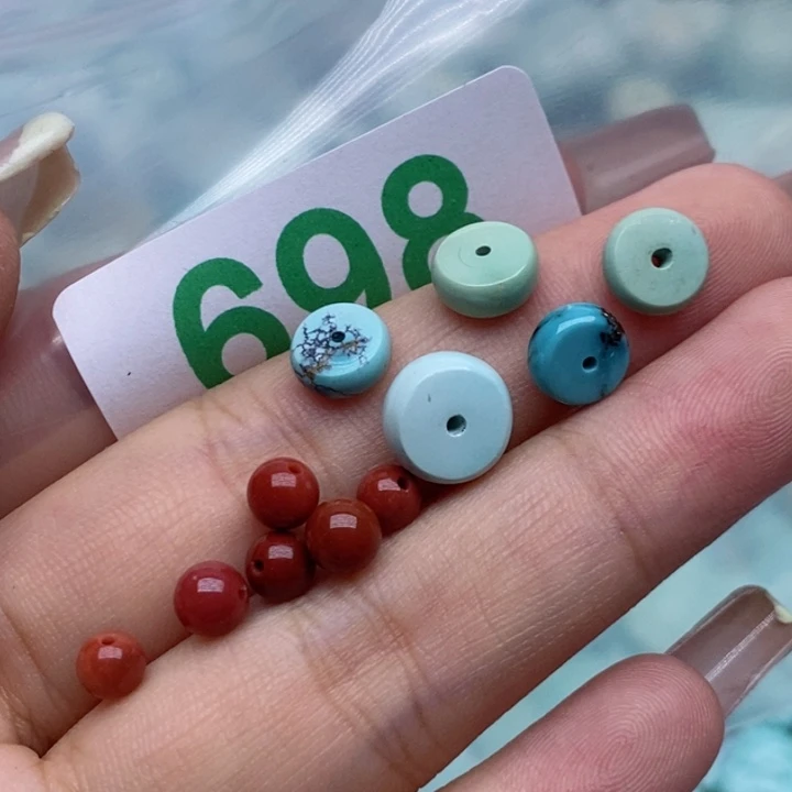 南红玛瑙未镶嵌珠宝奇石