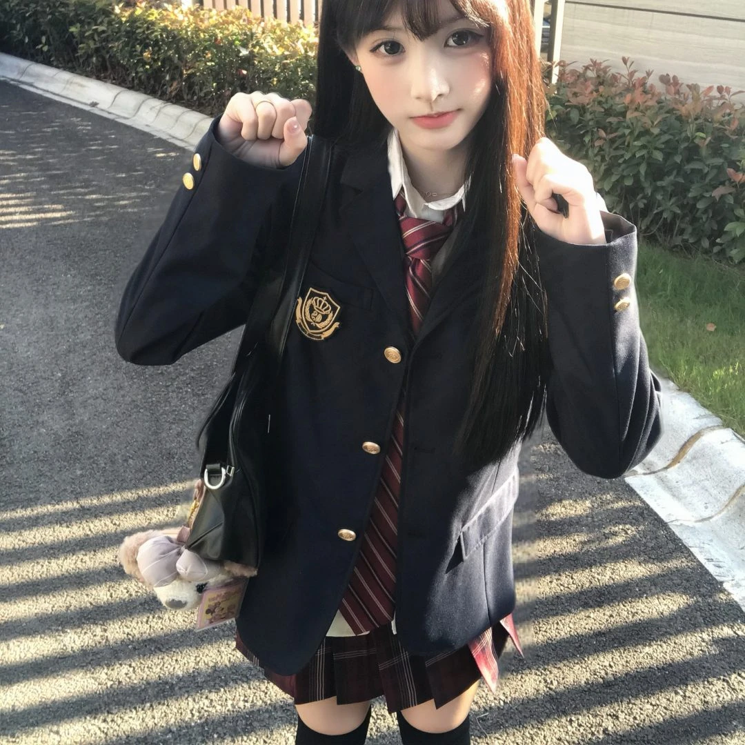 【巧所】原创JK制服绀色西装外套女学院风三粒扣黑色西装外套西服女
