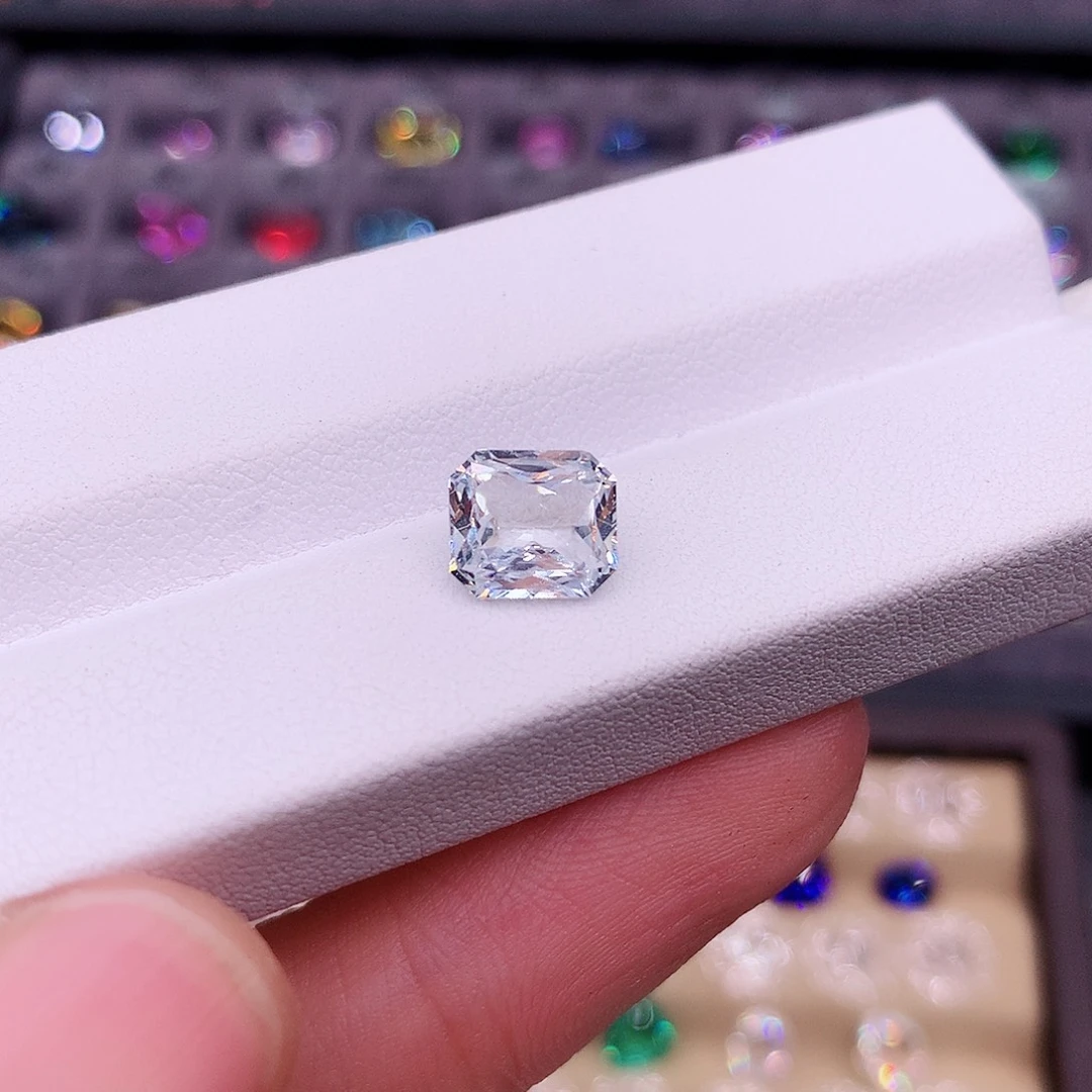 彩色蓝宝石裸石未镶嵌