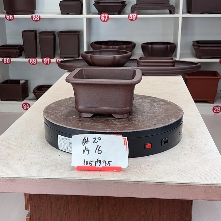 紫砂花盆下带四方