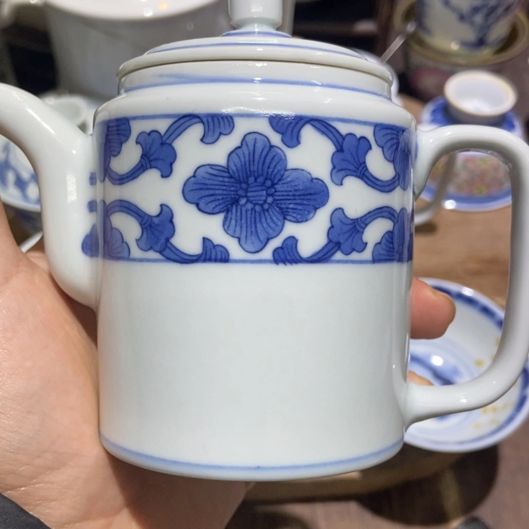 W****陶瓷艺术品的制作