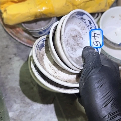 沈***阳瓷片国营厂库存微瑕5个45