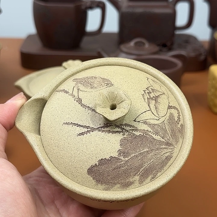 宜兴紫砂手抓壶壶