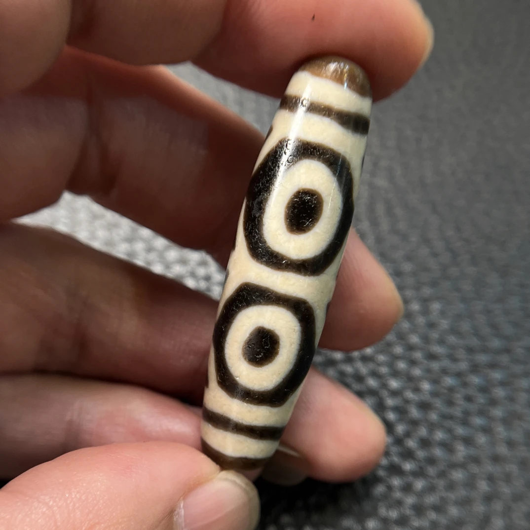 上肯超顶金刚四眼尺寸48.1x12.8