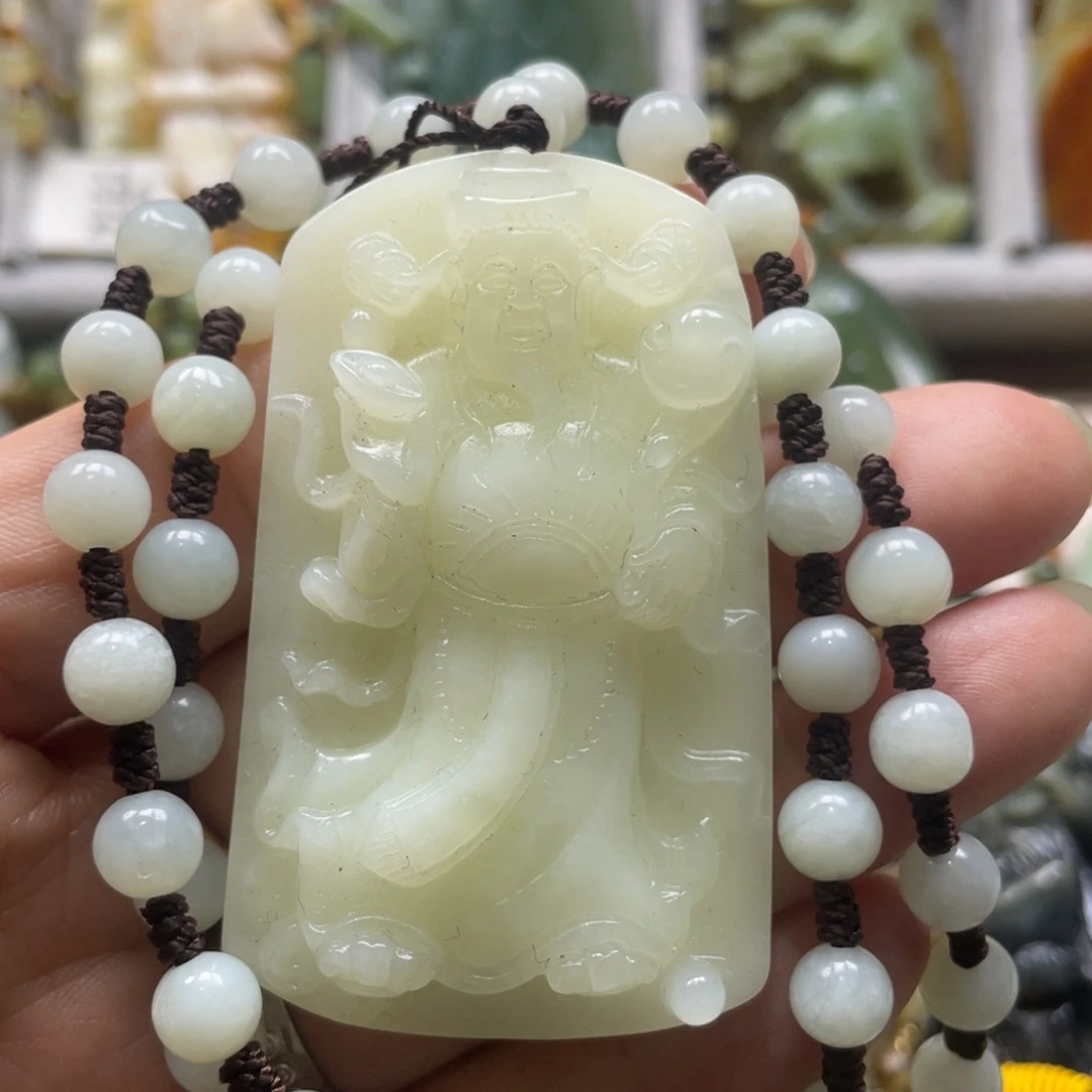 岫玉颈饰未镶嵌吊坠