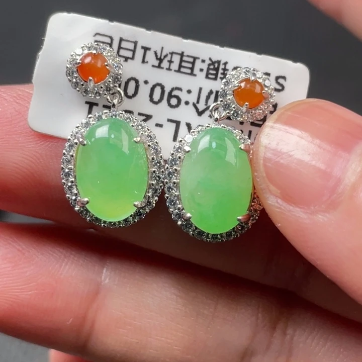 翡翠未镶嵌颈饰缅甸天然翡翠