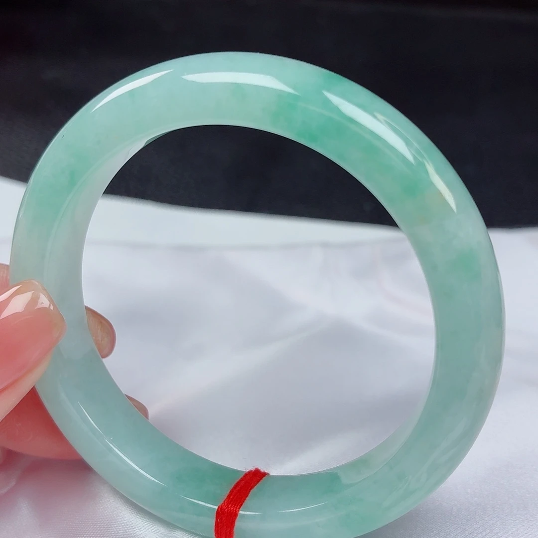 翡翠手镯未镶嵌54