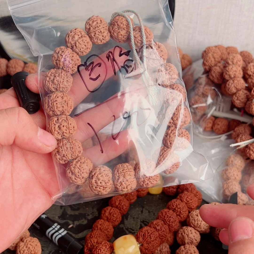 ****主吊坠金刚菩提啊啊啊啊啊啊啊啊