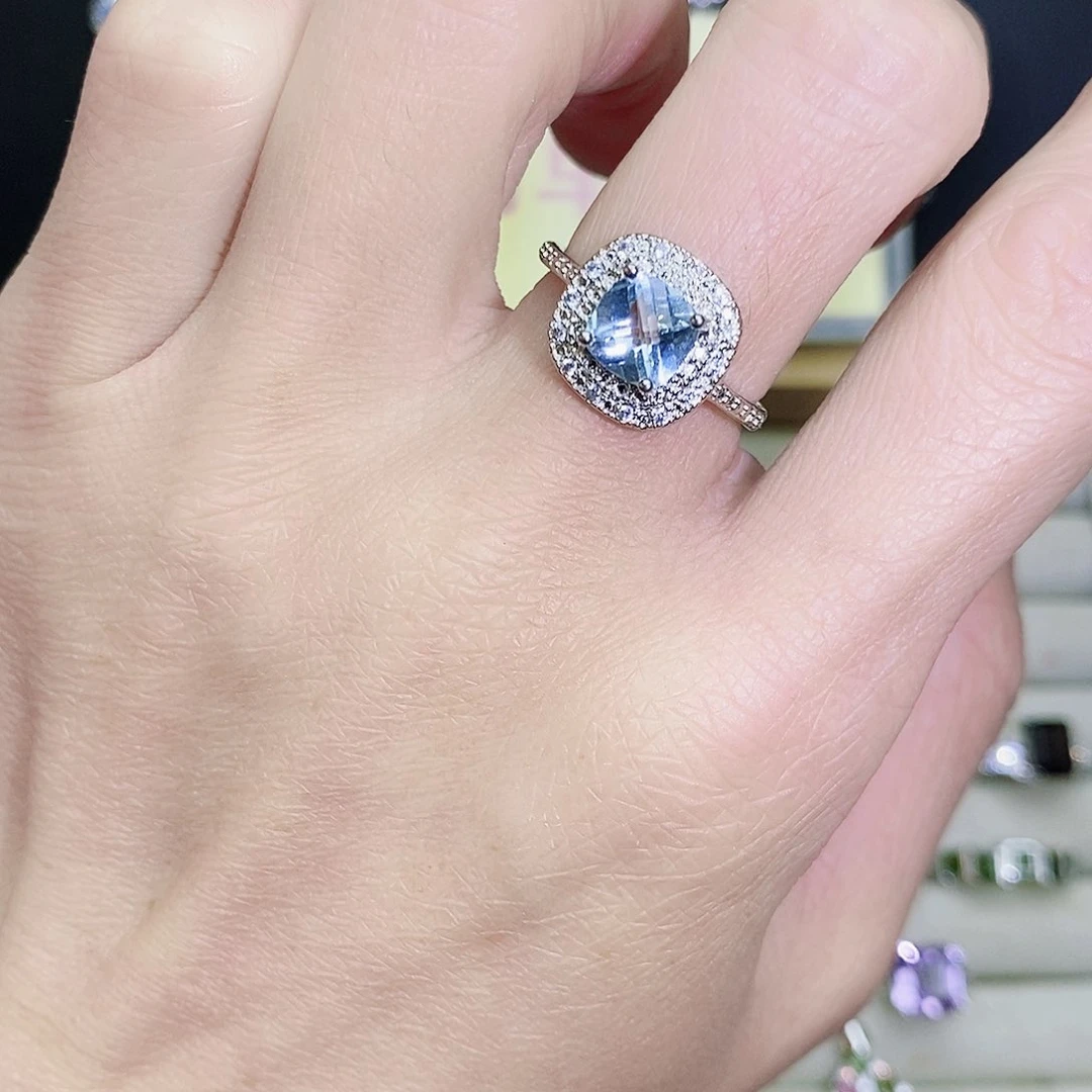 未镶嵌戒指托帕石