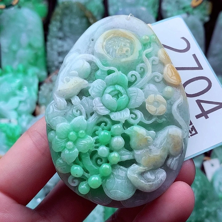 翡翠未镶嵌吊坠(不含链)