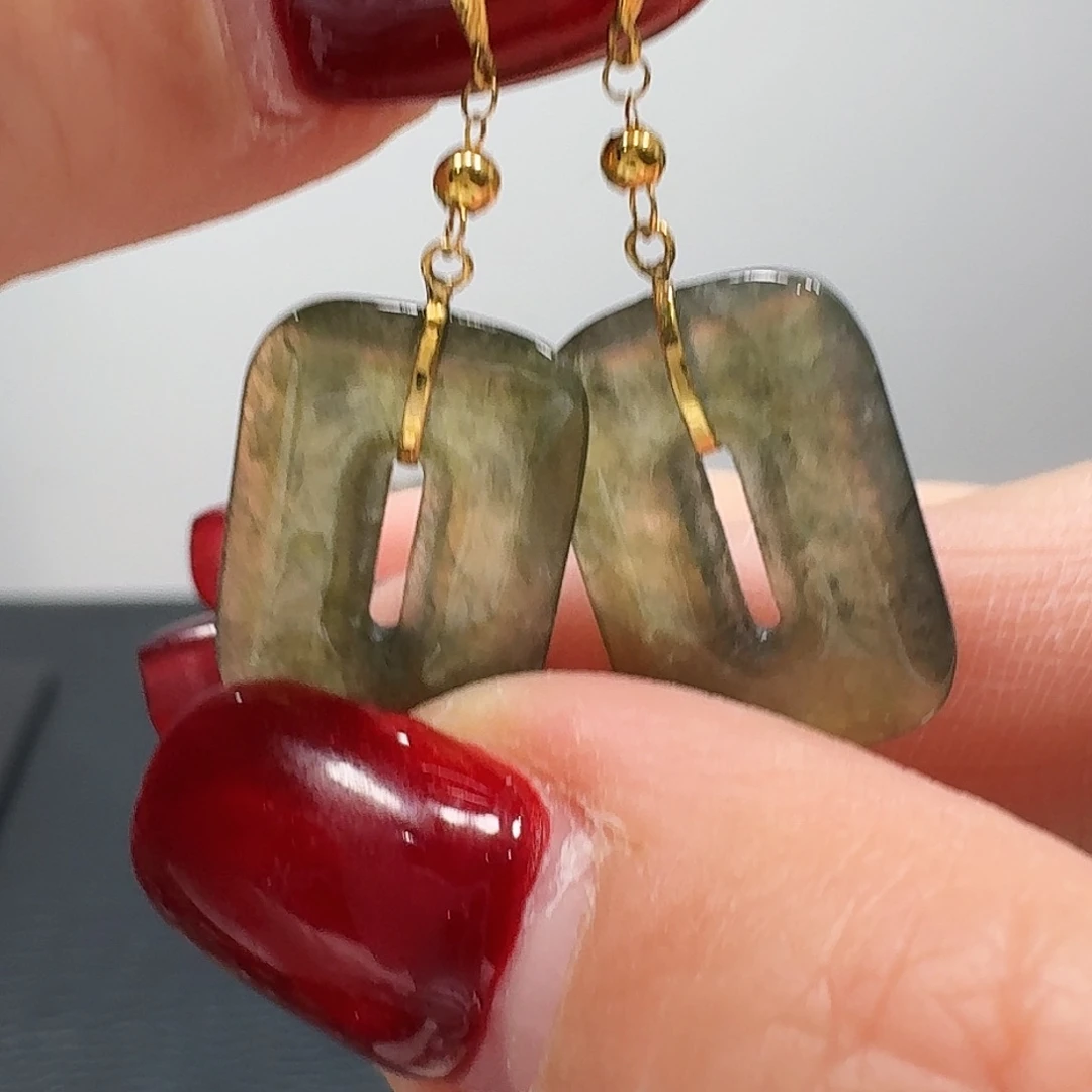 翡翠耳饰18K金镶嵌耳饰