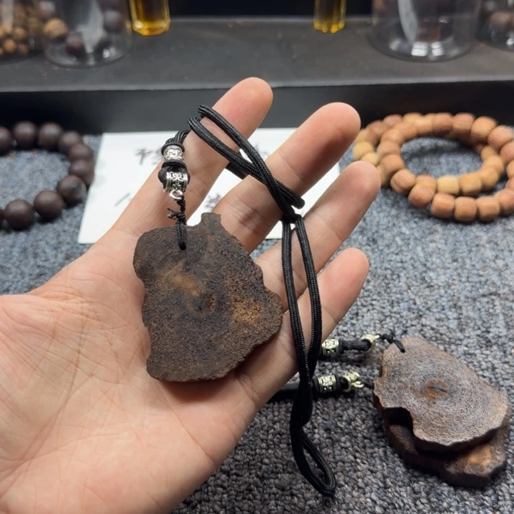 藤类01降真香紫黄油牌子