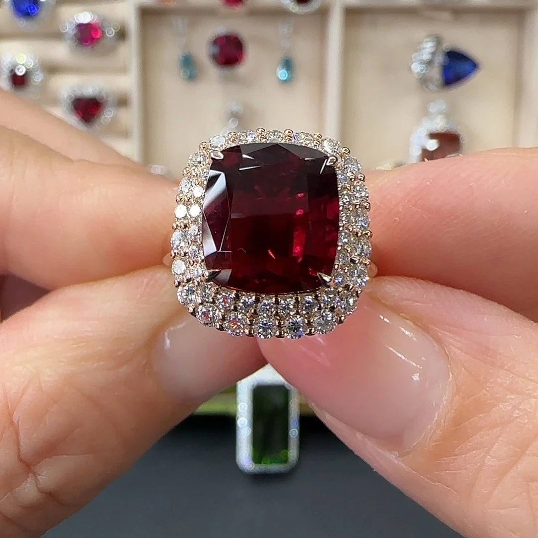 戒指碧玺18K金镶嵌5.25ct