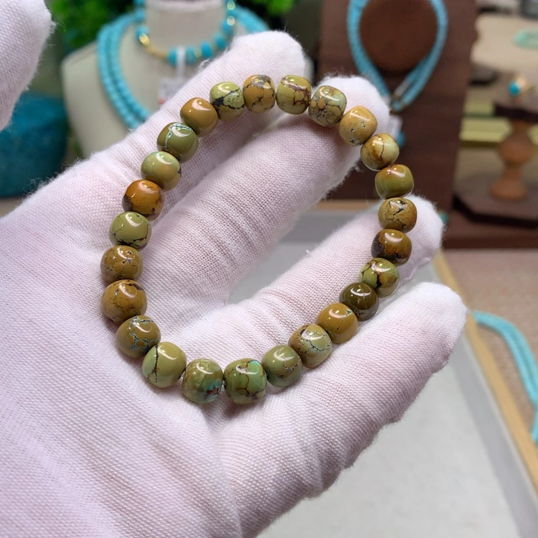 绿松石配饰未镶嵌