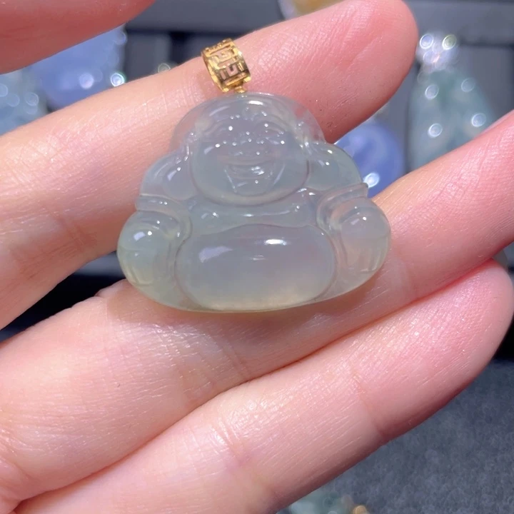 颈饰18K金镶嵌翡翠翡翠